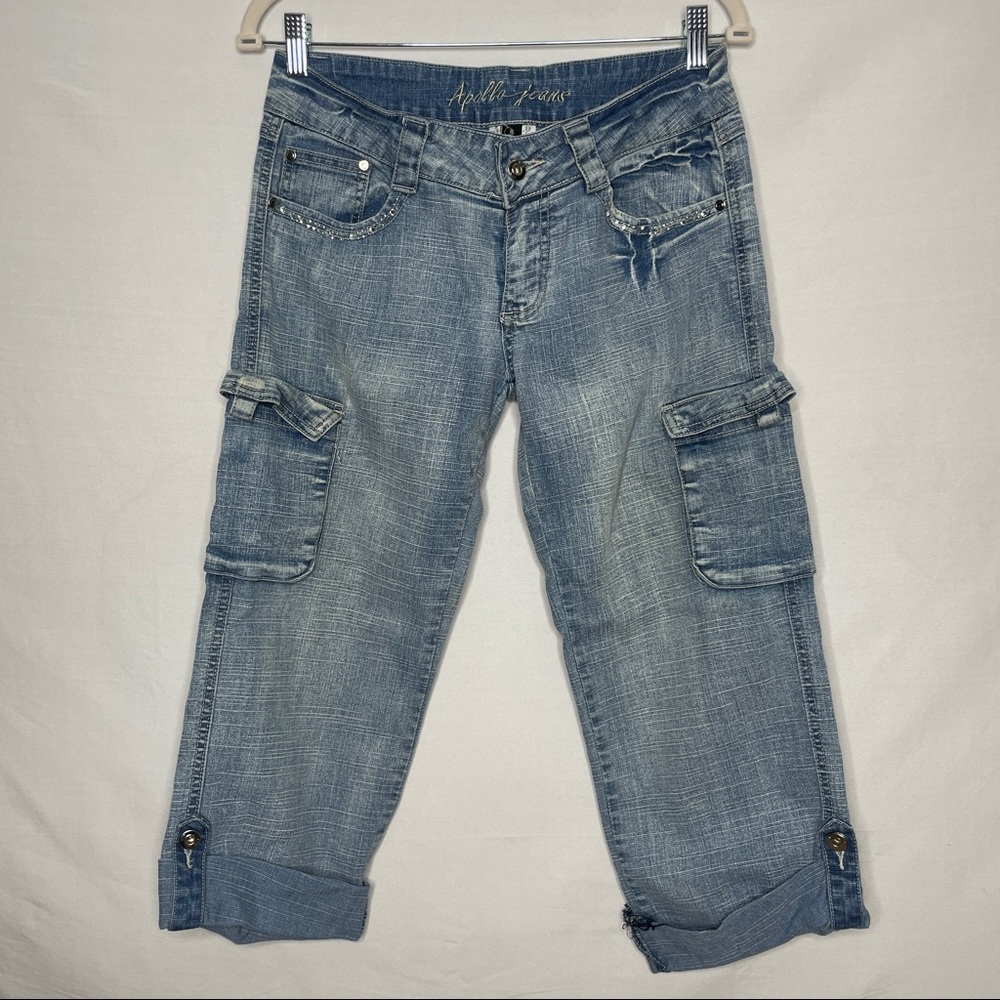 Apollo jeans capris with cargo pockets